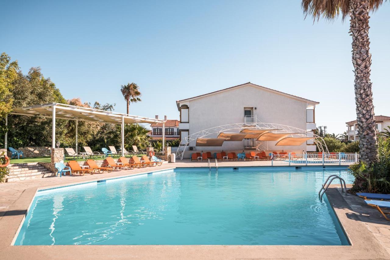 Hydrele Beach Hotel & Village Potokáki エクステリア 写真