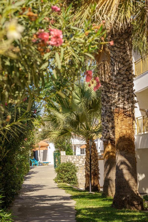 Hydrele Beach Hotel & Village Potokáki エクステリア 写真