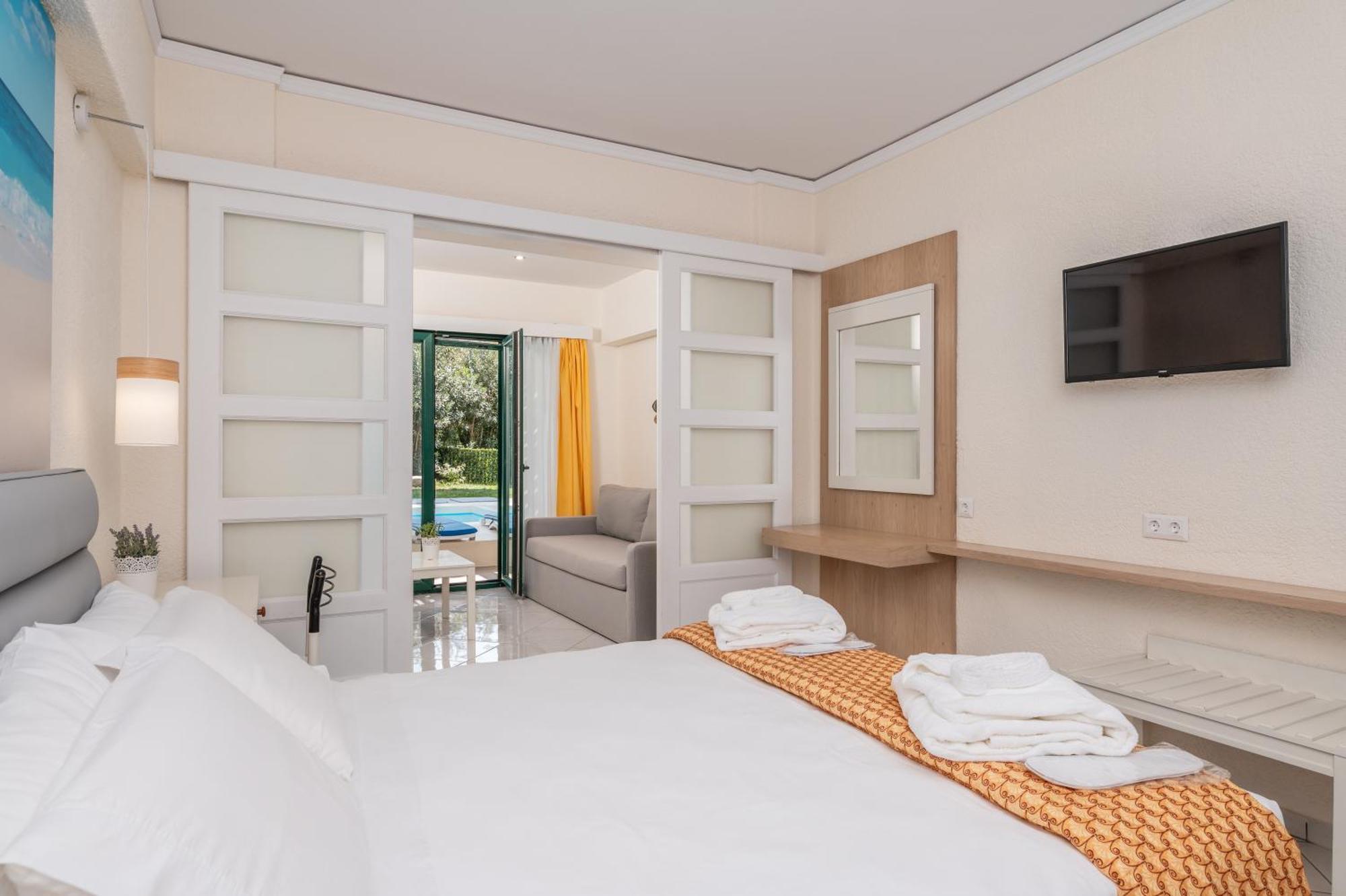 Hydrele Beach Hotel & Village Potokáki エクステリア 写真